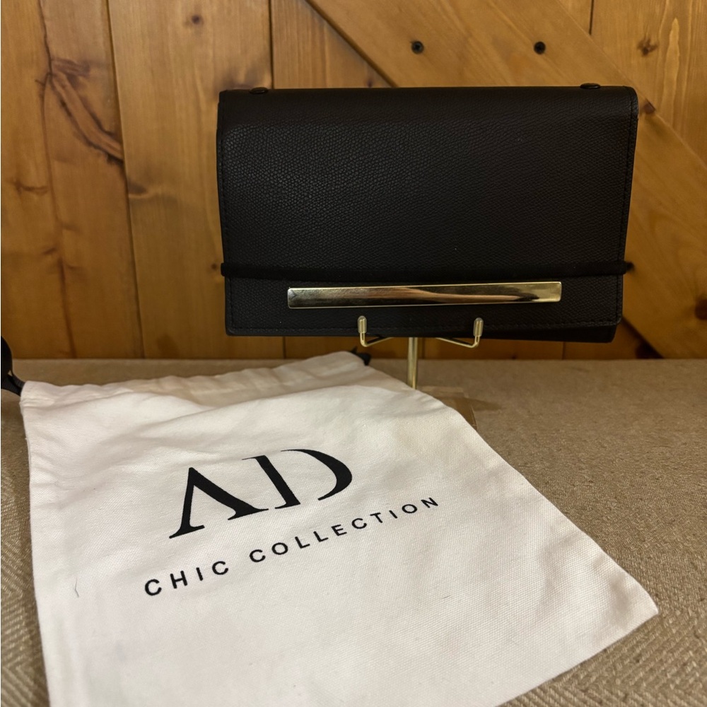 Budgeting Wallet {Cash Envelope Style} from The Aesthetic Dollar